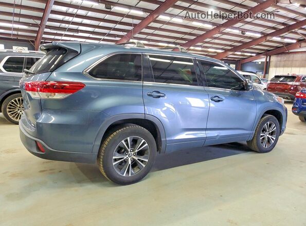 5TDZZRFH9JS241083 2018 TOYOTA HIGHLANDER Blue Հետևի աջ