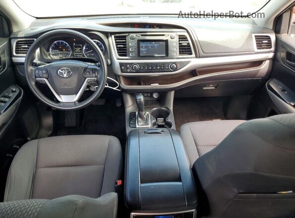 5TDZZRFH9JS242170 2018 TOYOTA HIGHLANDER White წინა პანელის ხედი