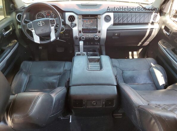 5TFAY5F10HX607982 2017 TOYOTA TUNDRA Burgundy Widok deski rozdzielczej