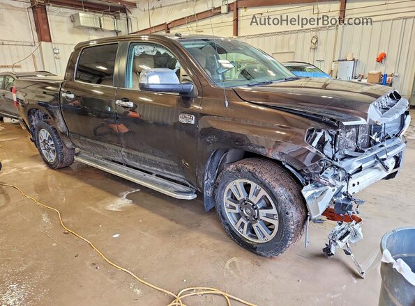 5TFAY5F10KX815691 2019 TOYOTA TUNDRA Brown Front right