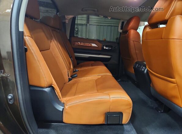 5TFAY5F10KX815691 2019 TOYOTA TUNDRA Brown Rear seats view