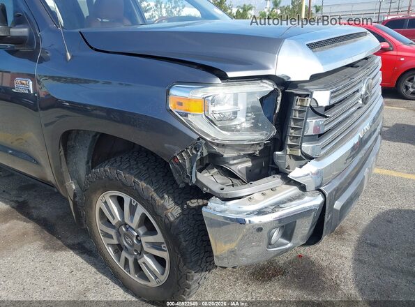 5TFAY5F17KX861941 2019 TOYOTA TUNDRA Gray Vista del cuadro de instrumentos