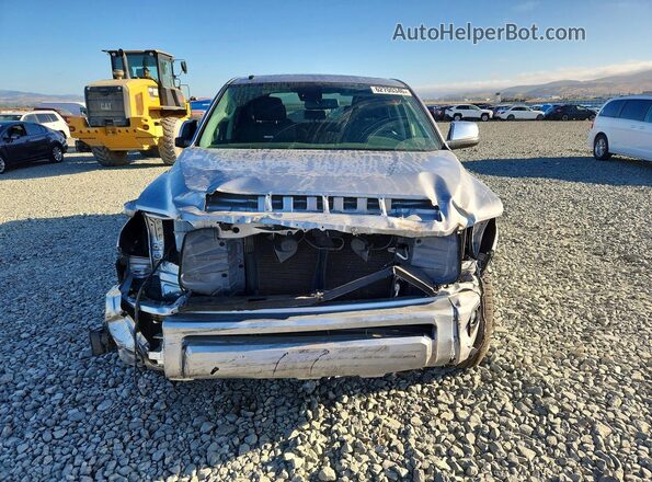 5TFAY5F1XKX831560 2019 TOYOTA TUNDRA Silver Вид спереду