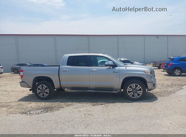 5TFAY5F1XKX839139 2019 TOYOTA TUNDRA Silver Vista interior trasera