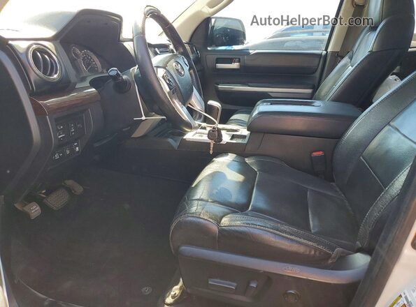 5TFBY5F11GX505559 2016 TOYOTA TUNDRA White Սալոնի դիմացի տեսք