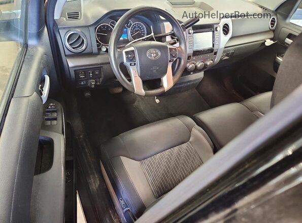 5TFCW5F1XHX021014 2017 TOYOTA TUNDRA Black Առջևի վահանակի տեսք