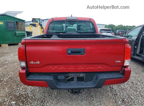 5TFCZ5AN0JX132534 2018 TOYOTA TACOMA Red უკანა ხედი