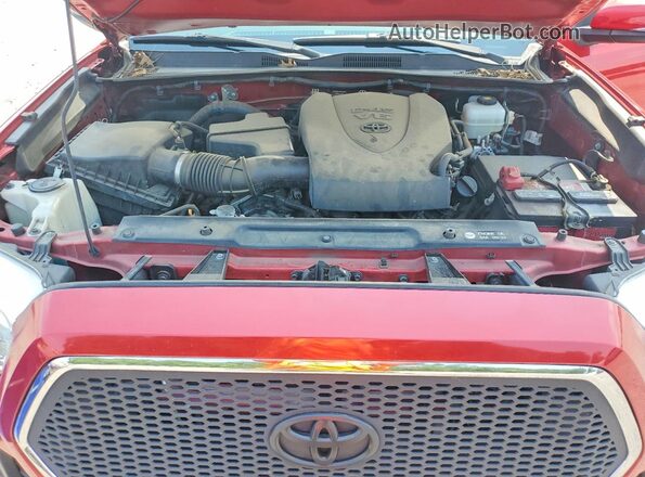 5TFCZ5AN2HX091771 2017 TOYOTA TACOMA Red უკანა სალონის ხედი