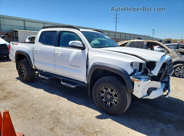 5TFCZ5AN5KX187157 2019 TOYOTA TACOMA White Front right