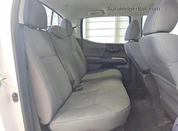 5TFCZ5AN6MX280496 2021 TOYOTA TACOMA White უკანა სავარძლების ხედი
