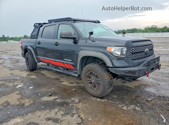 5TFDM5F19JX074819 2018 TOYOTA TUNDRA Black Delantero derecho
