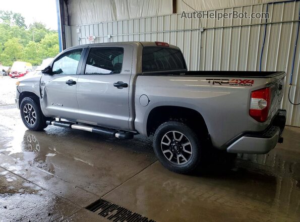 5TFDW5F10HX583945 2017 TOYOTA TUNDRA Gray Rear left