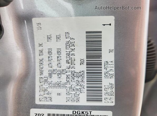 5TFDW5F10HX605636 2017 TOYOTA TUNDRA Silver Вид підкапотного простору