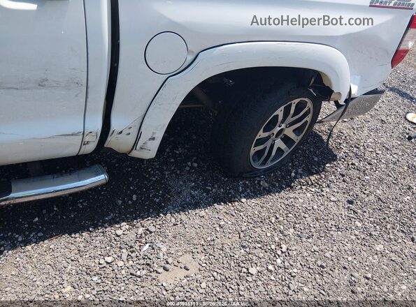 5TFDW5F11HX594761 2017 TOYOTA TUNDRA White წინა ხედი