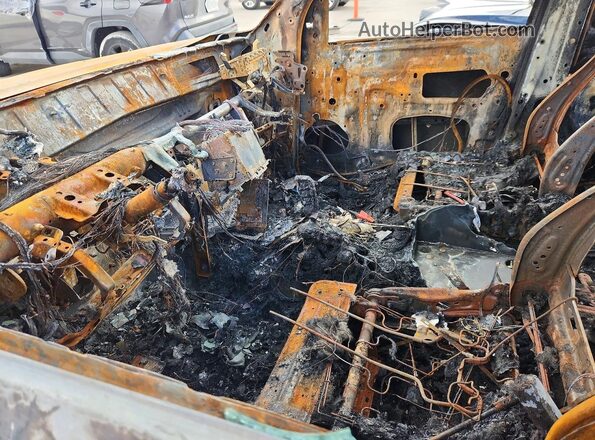 5TFDW5F11JX699726 2018 TOYOTA TUNDRA White Vista interior delantera