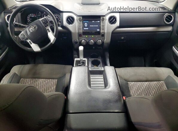 5TFDW5F12JX690002 2018 TOYOTA TUNDRA Black Vista del salpicadero