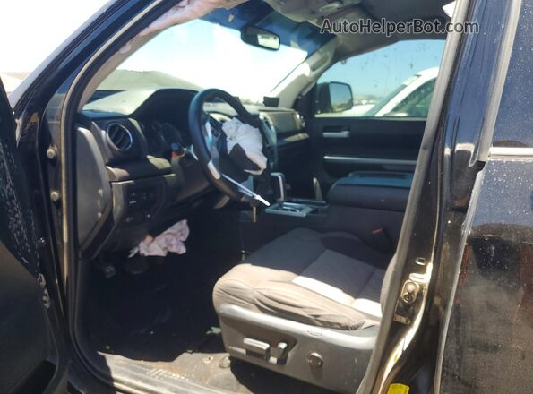 5TFDW5F13GX582660 2016 TOYOTA TUNDRA Black Front interior view