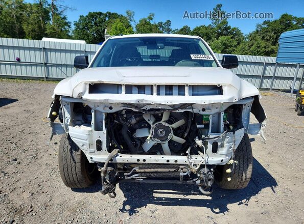 5TFDW5F15JX697574 2018 TOYOTA TUNDRA Белый Вид спереди