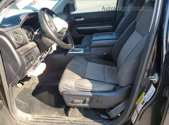 5TFDW5F18HX605870 2017 TOYOTA TUNDRA Black Vista interior delantera