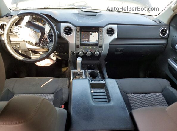 5TFDW5F18HX605870 2017 TOYOTA TUNDRA Black Vista del salpicadero