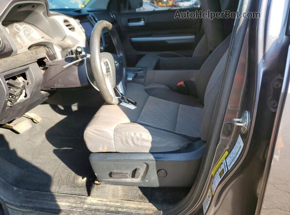 5TFDW5F19GX552871 2016 TOYOTA TUNDRA Gray Вид салону спереду
