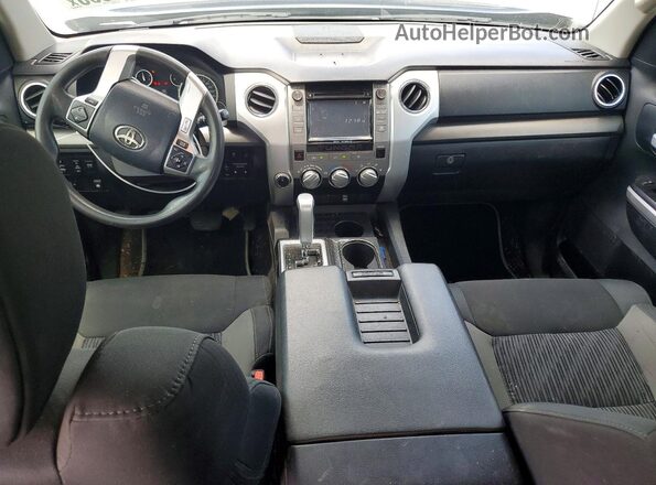 5TFDW5F19HX676012 2017 TOYOTA TUNDRA Черный Вид панели приборов