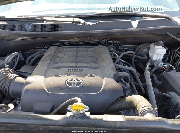 5TFDY5F10HX650134 2017 TOYOTA TUNDRA Black Widok z tyłu