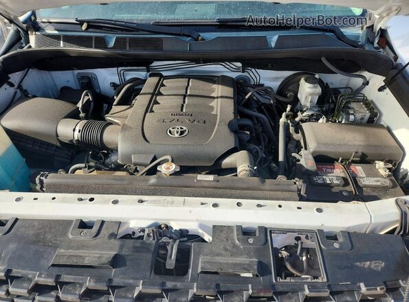 5TFDY5F11KX812313 2019 TOYOTA TUNDRA White Rear interior view