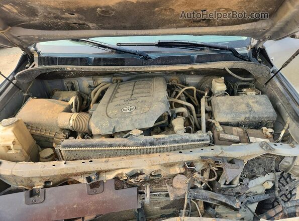 5TFDY5F11LX883156 2020 TOYOTA TUNDRA Gray Rear interior view