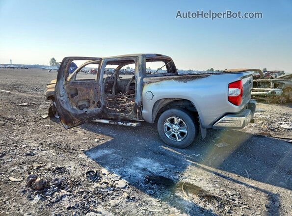 5TFDY5F12KX804222 2019 TOYOTA TUNDRA Серебряный Задняя левая четверть
