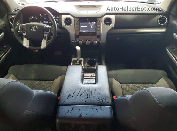 5TFDY5F13KX856684 2019 TOYOTA TUNDRA Red Vista del salpicadero