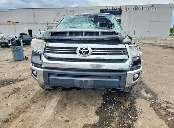 5TFDY5F14GX501157 2016 TOYOTA TUNDRA Black Widok z przodu