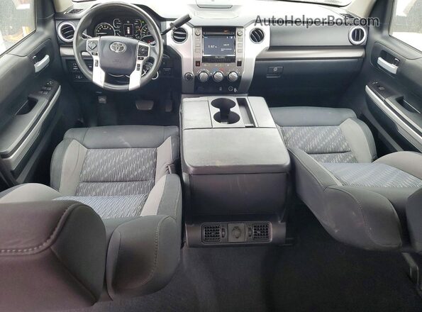 5TFDY5F17KX802191 2019 TOYOTA TUNDRA Tan Widok deski rozdzielczej