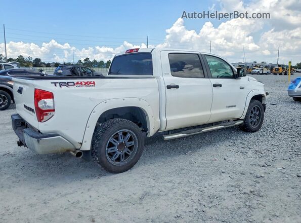 5TFDY5F1XJX687259 2018 TOYOTA TUNDRA White Rear right