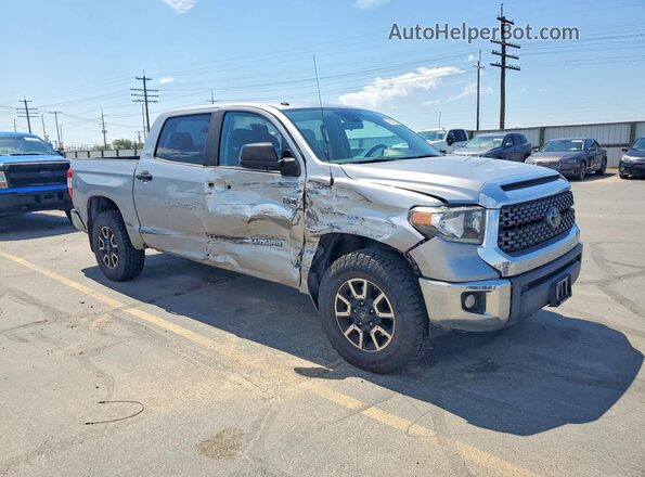 5TFDY5F1XKX806963 2019 TOYOTA TUNDRA Silver Передня права чверть