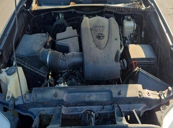 5TFDZ5BN0KX040067 2019 TOYOTA TACOMA Gray Widok wnętrza z tyłu