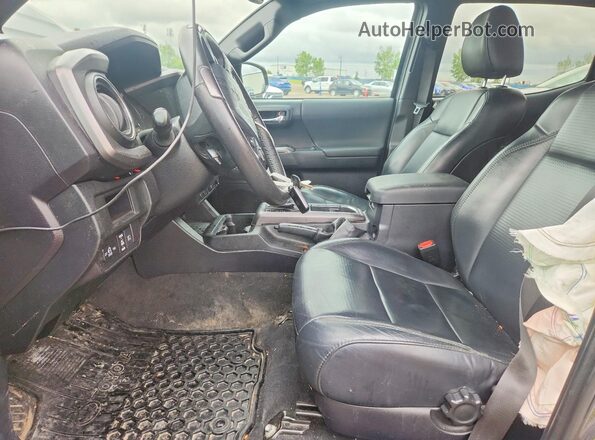 5TFDZ5BN5JX034778 2018 TOYOTA TACOMA Gray Widok wnętrza z przodu