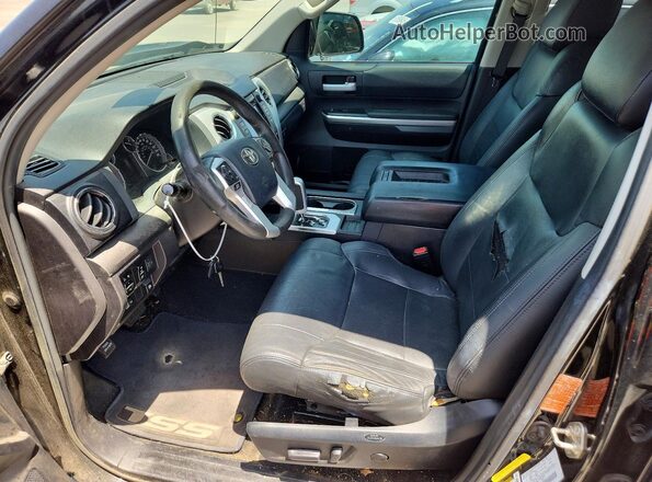 5TFEW5F1XGX198556 2016 TOYOTA TUNDRA Черный Вид салона спереди