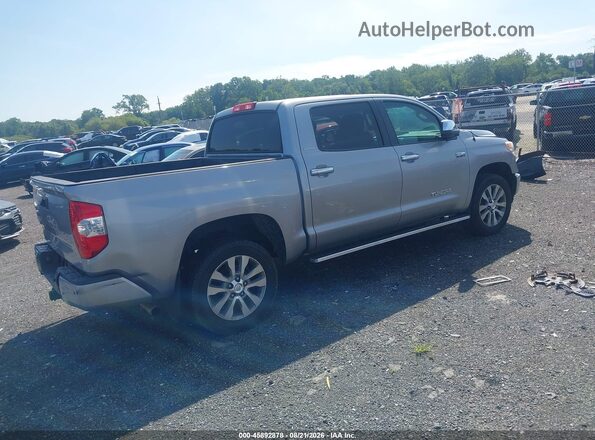 5TFHY5F10HX593208 2017 TOYOTA TUNDRA Серебряный Задняя правая четверть