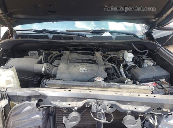 5TFHY5F15KX788955 2019 TOYOTA TUNDRA Black Вид задньої частини салону