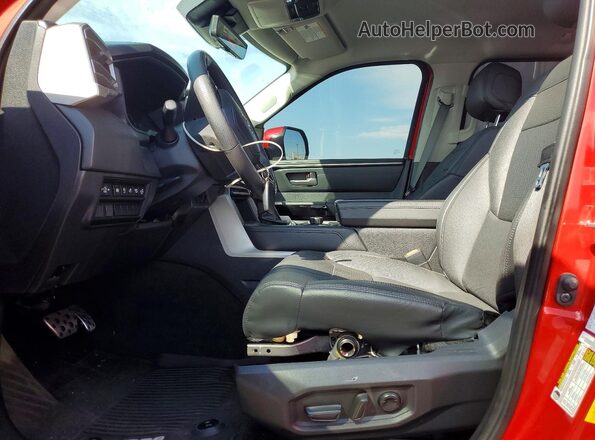 5TFJA5AB6NX014689 2022 TOYOTA TUNDRA Red წინა სალონის ხედი