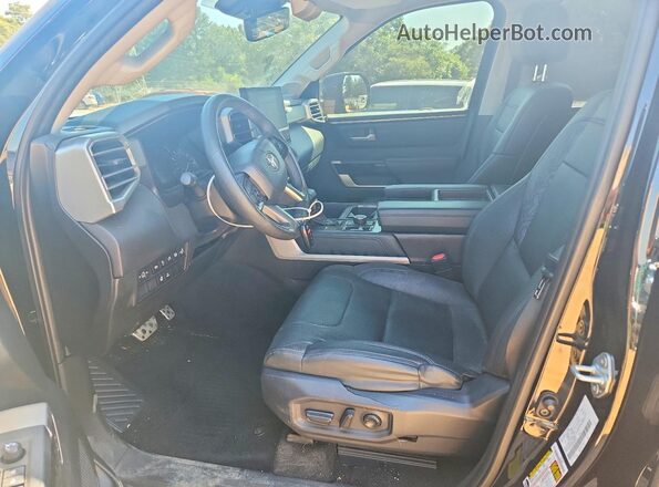 5TFJA5DB1NX034313 2022 TOYOTA TUNDRA Черный Вид салона спереди