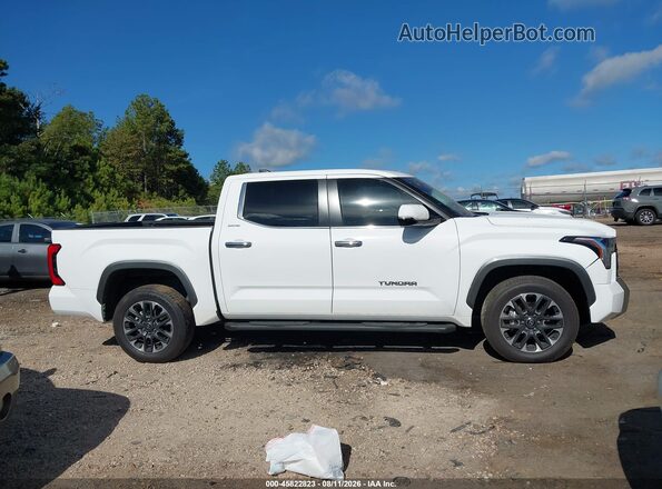 5TFJA5DB4TX352097 2026 TOYOTA TUNDRA White უკანა სალონის ხედი