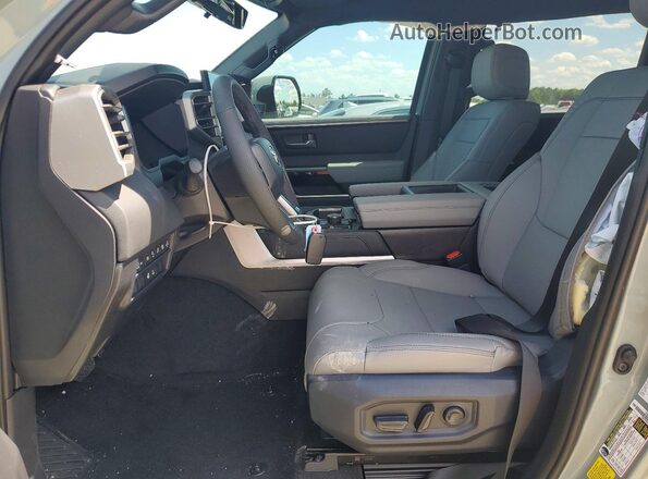 5TFJA5DB8TX409854 2026 TOYOTA TUNDRA Gray Vista interior delantera