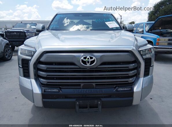 5TFJA5DBXPX106953 2023 TOYOTA TUNDRA Silver Սալոնի հետևի տեսք