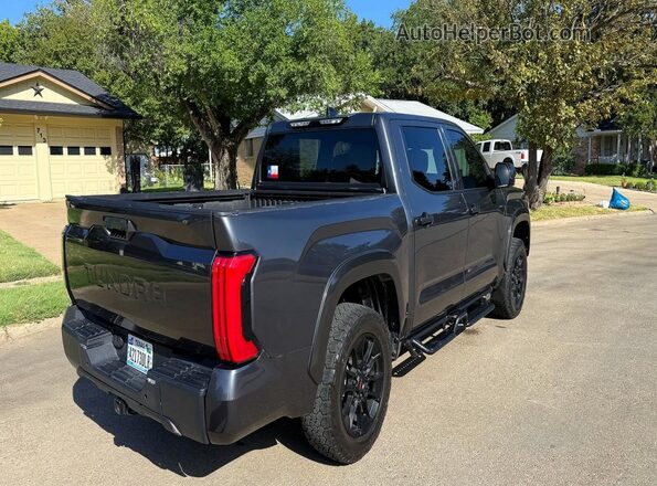5TFKB5AB4TX052680 2026 TOYOTA TUNDRA Gray Front right