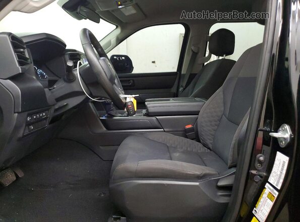 5TFKB5DB4PX084238 2023 TOYOTA TUNDRA Черный Вид салона спереди