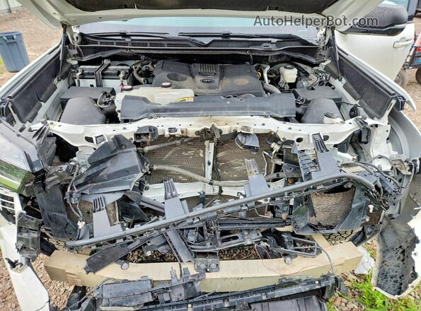 5TFLA5DA8NX021672 2022 TOYOTA TUNDRA White Vista interior trasera