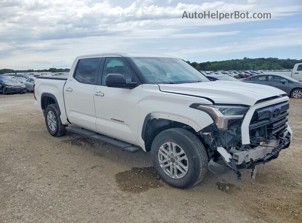 5TFLA5DB0RX142176 2024 TOYOTA TUNDRA Белый Передняя правая четверть