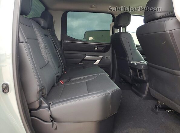 5TFLA5DB2RX236916 2024 TOYOTA TUNDRA Gray Widok tylnych siedzeń